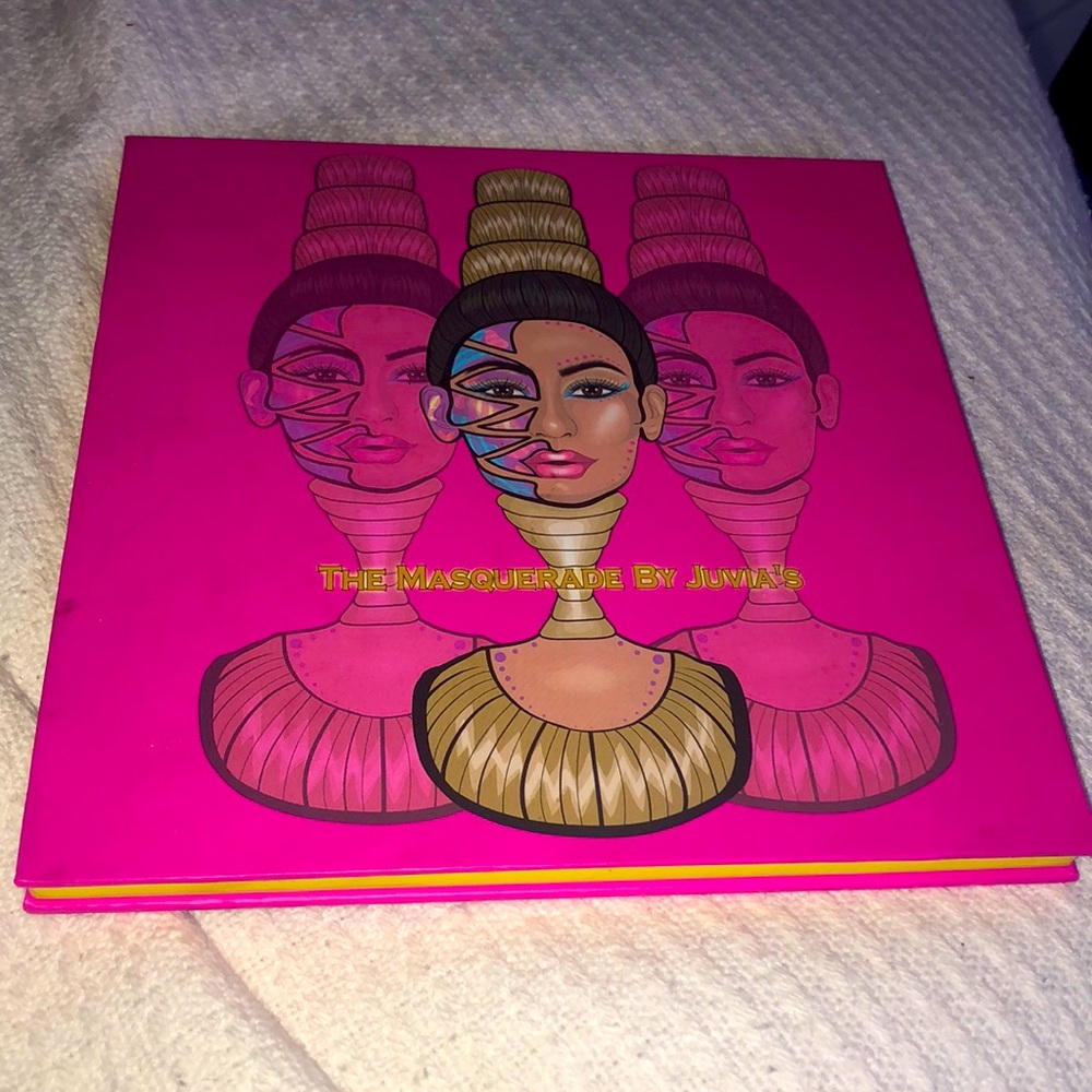 Juvia’s Place Masquerade Palette 💕